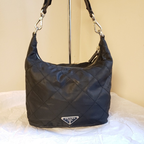 prada quilted shoulder bag